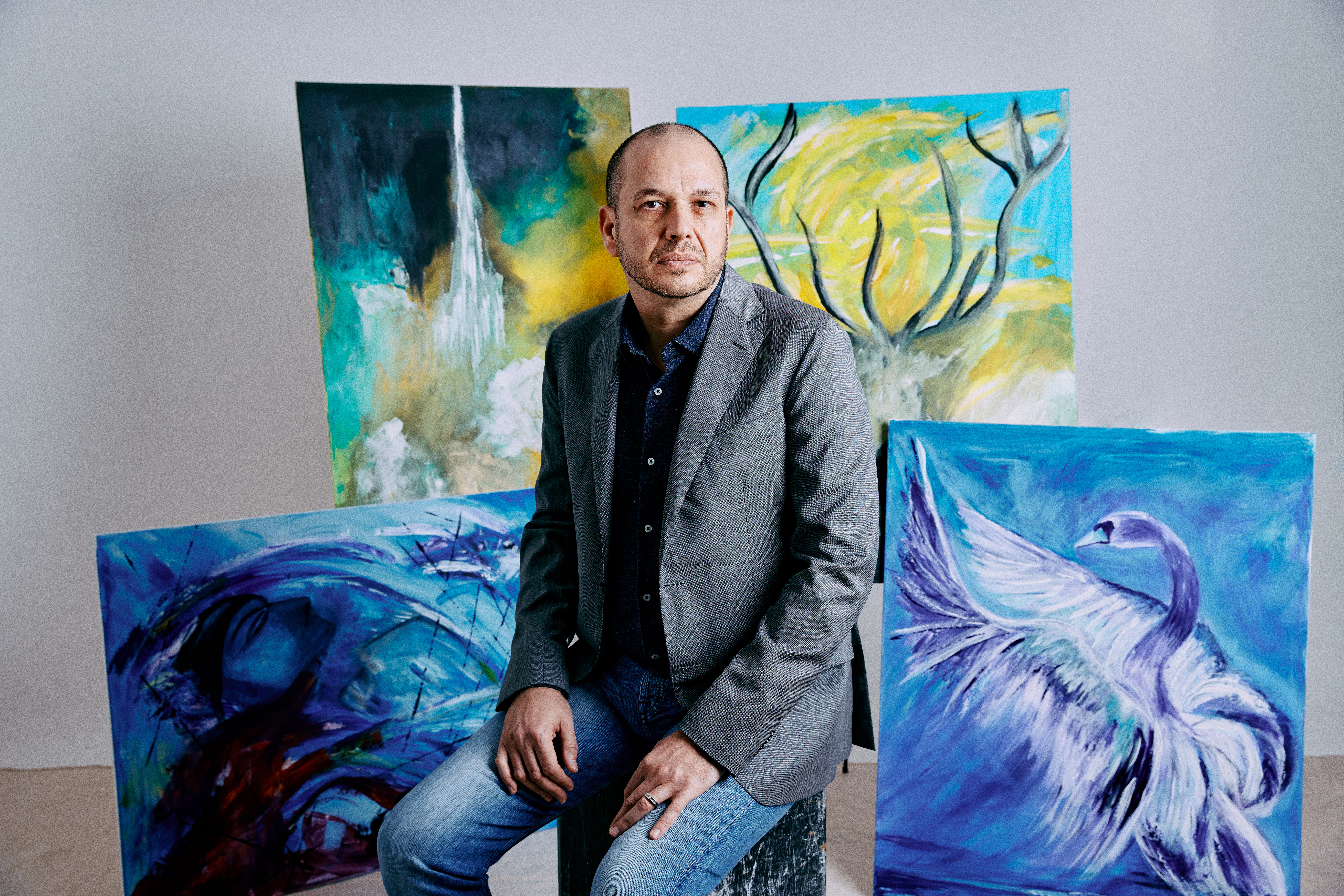 Gino Parisi, a contemporary abstract artist from England, United Kingdom